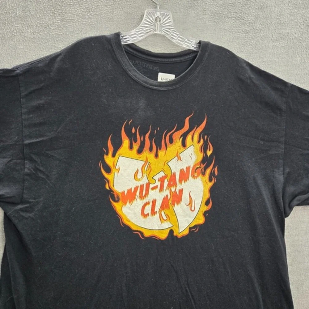 Wu Tang Men Shirt XXL Black On‎ Fire Flame Logo Graphic Short Sleeve